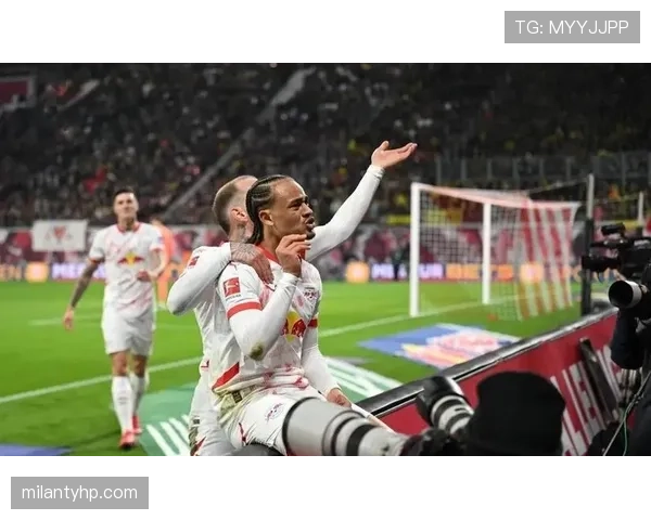 拜仁关键战表现波动对争冠形势带来变化，赛季走势面临考验